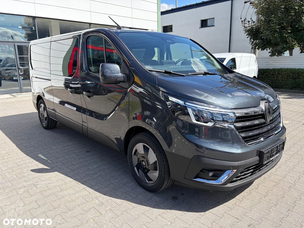 Renault Trafic - 11