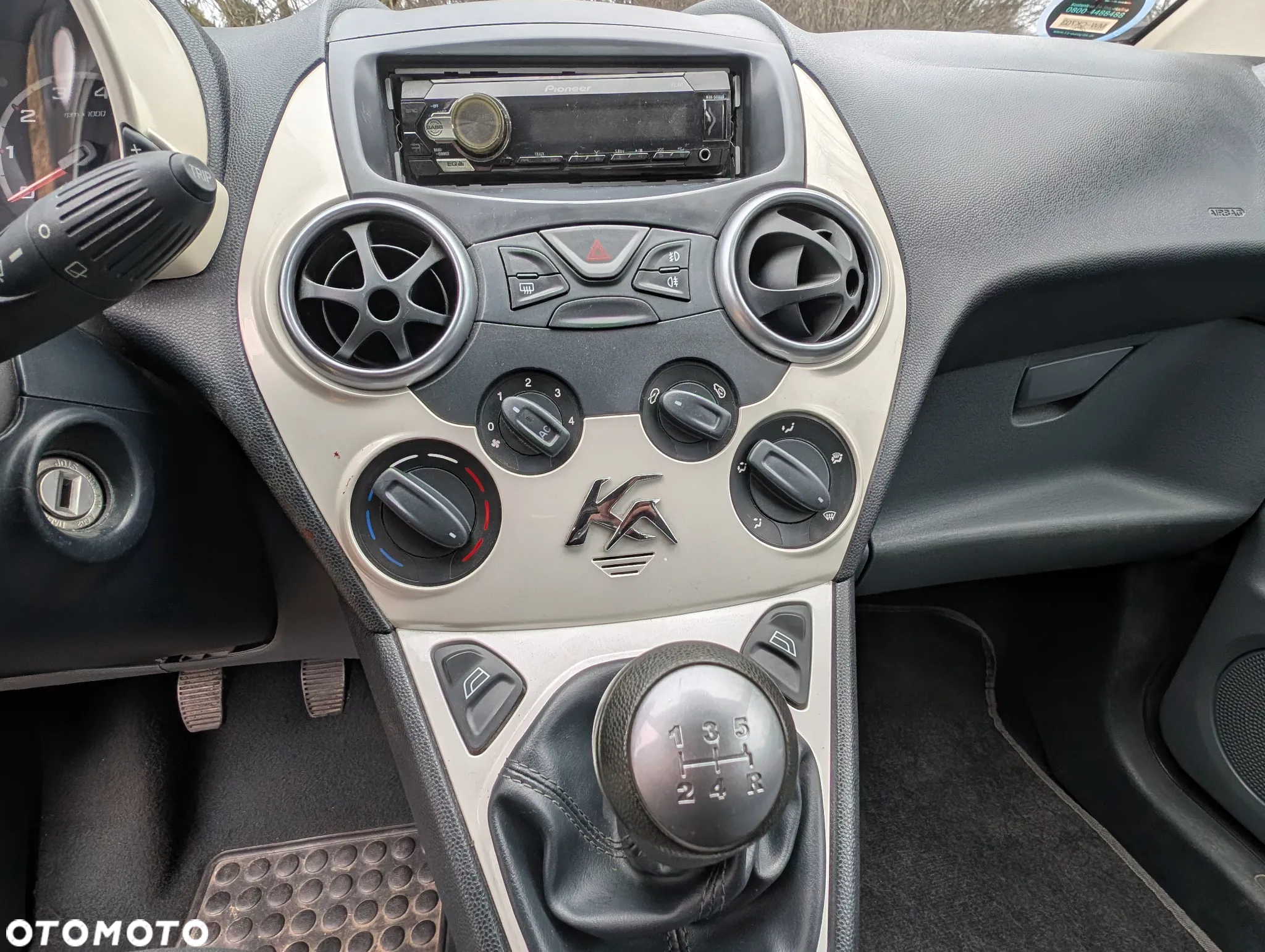 Ford KA 1.2 Ambiente - 17