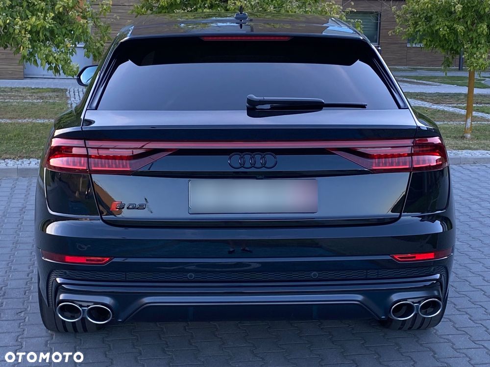 Audi SQ8 - 19