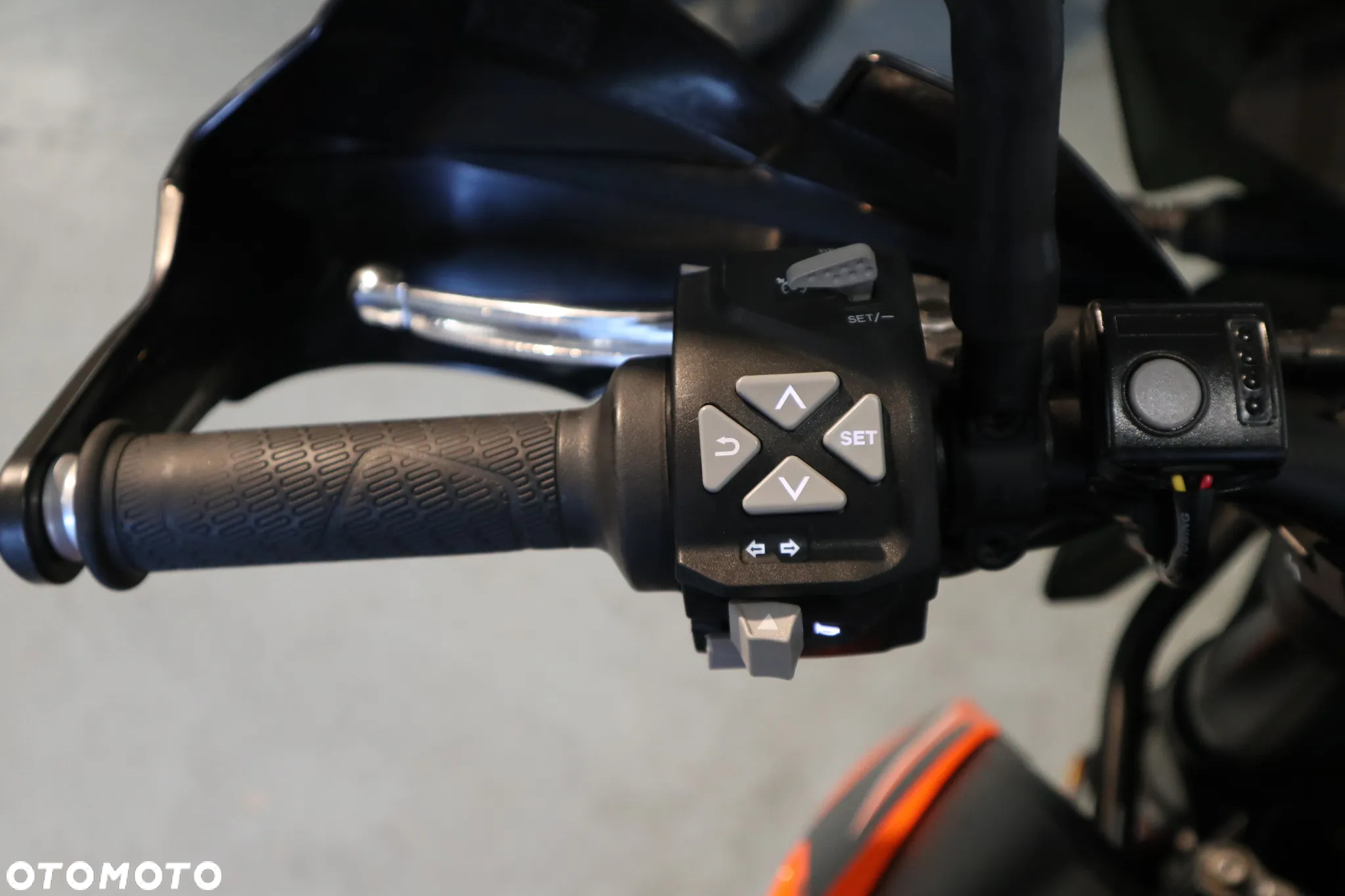 KTM Adventure - 9