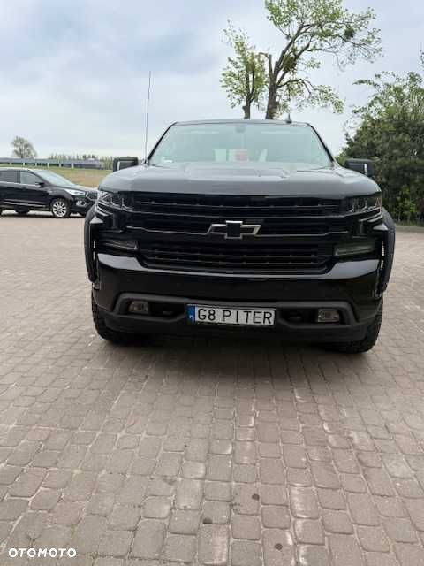 Chevrolet Silverado - 2