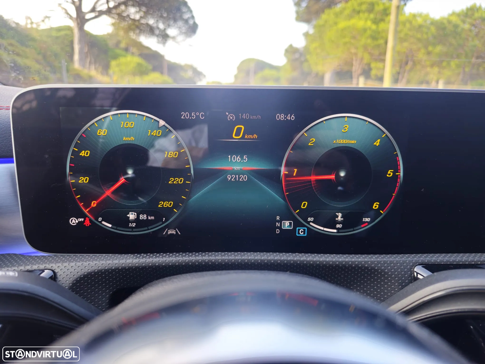 Mercedes-Benz CLA 180 d Shooting Brake 7G-DCT AMG Line - 13