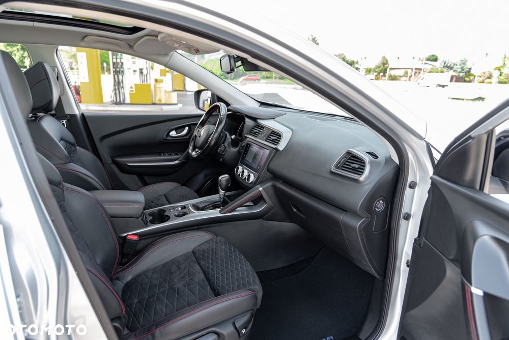 Renault Kadjar 1.3 TCe FAP Black Edition EDC - 26