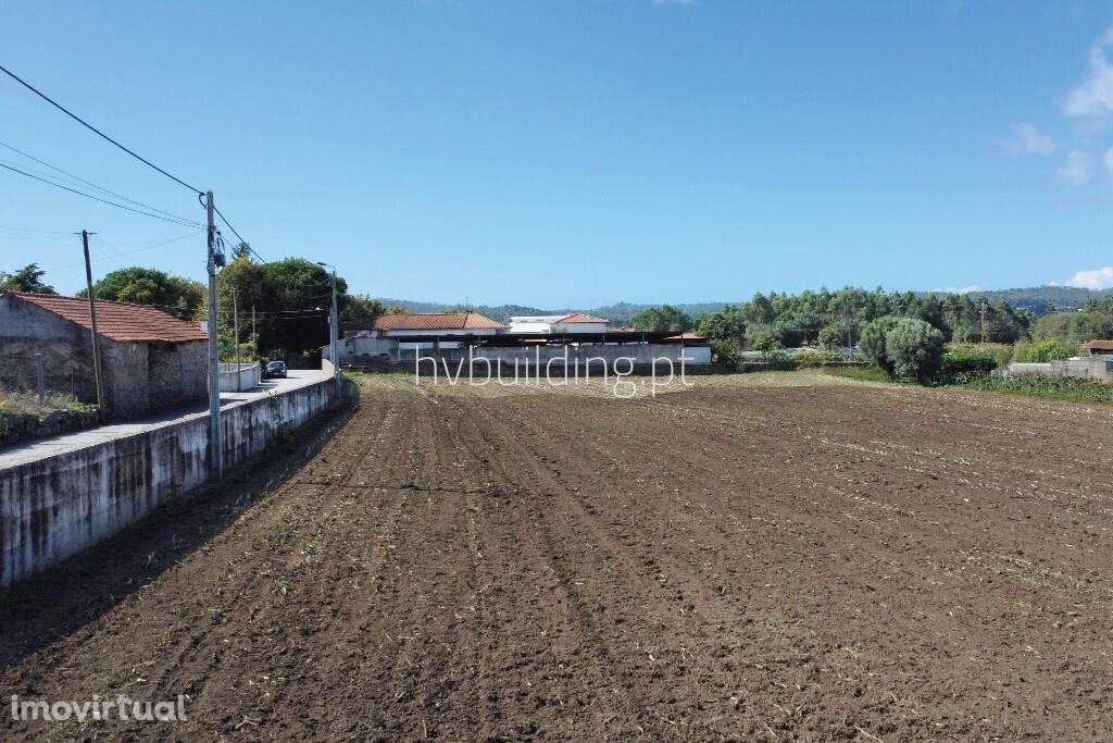 Terreno para construção com 6.958m2 em Vila Cova, Barcelos - Grande imagem: 2/11