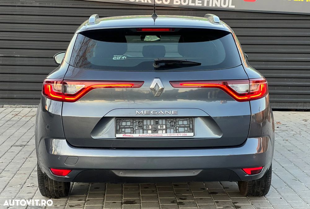 Renault Megane Grandtour TCe 140 GPF BUSINESS EDITION - 10