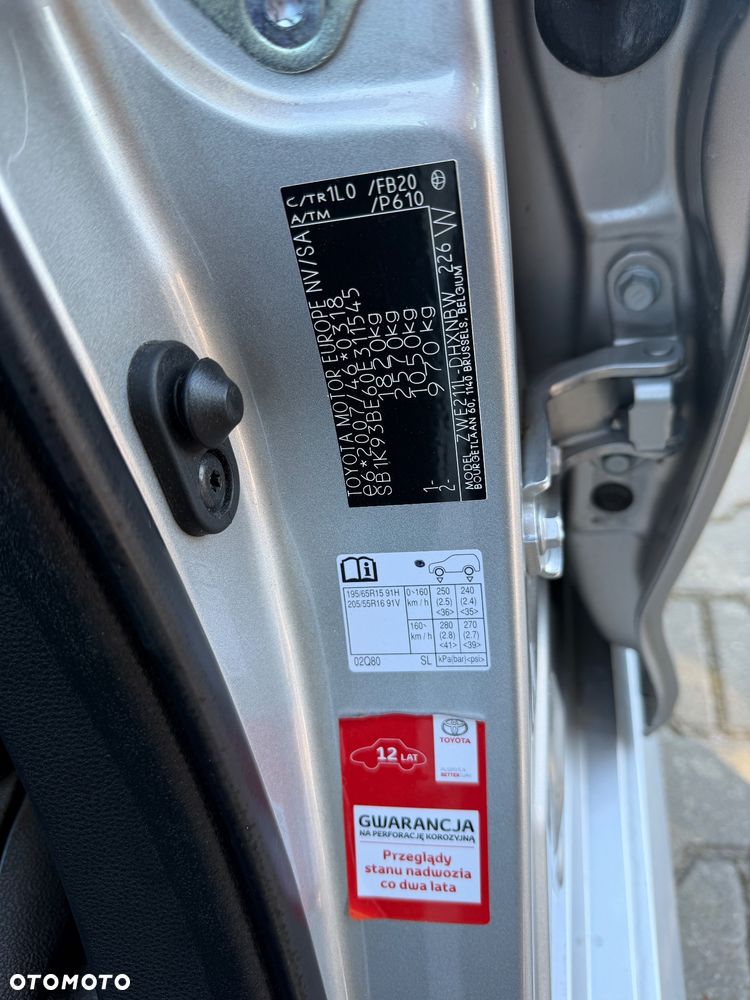 Toyota Corolla 1.8 Hybrid Comfort - 39
