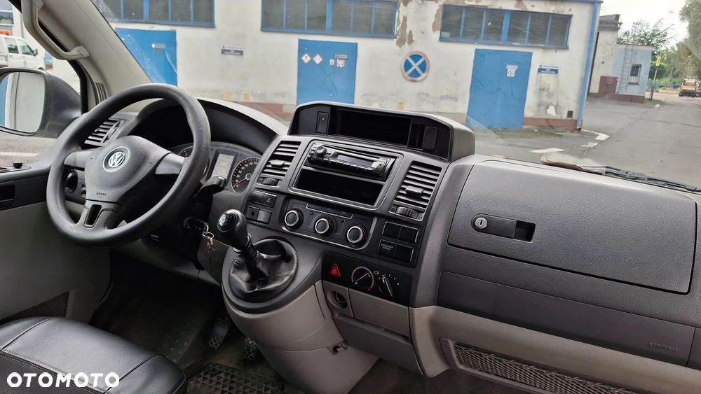 Volkswagen Transporter T5 - 7