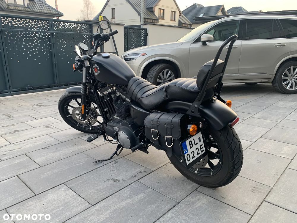 Harley-Davidson Sportster Iron 883 - 5