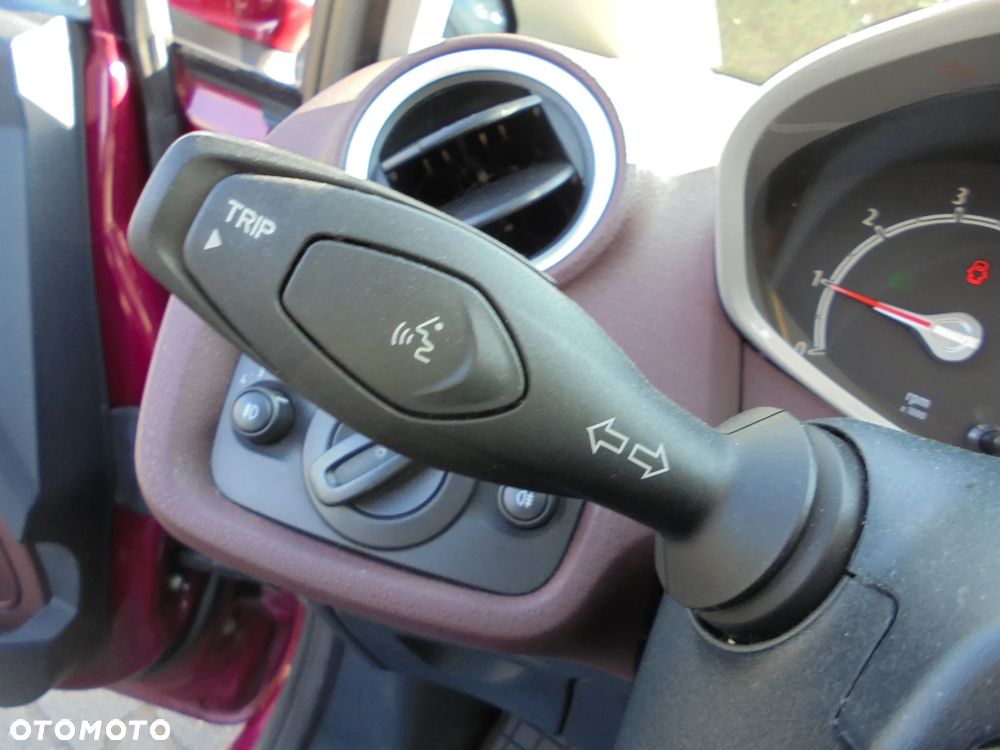 Ford Fiesta - 17