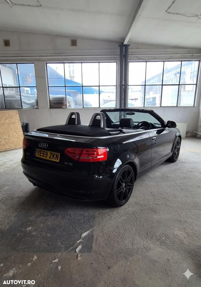 Audi A3 1.6 TDI DPF S line Sportpaket - 2