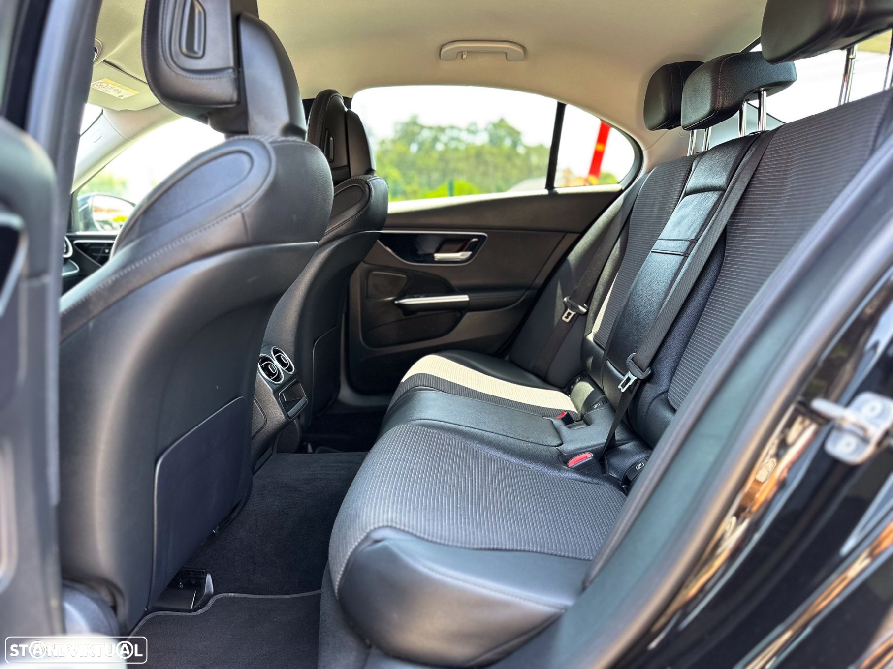 Mercedes-Benz C 220 d - 20