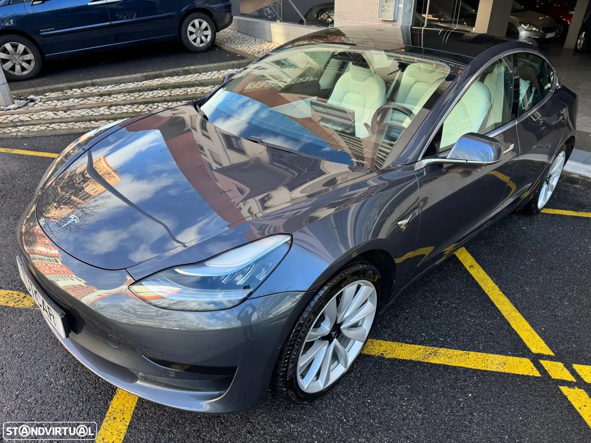 Tesla Model 3 Standard Range Plus RWD - 1