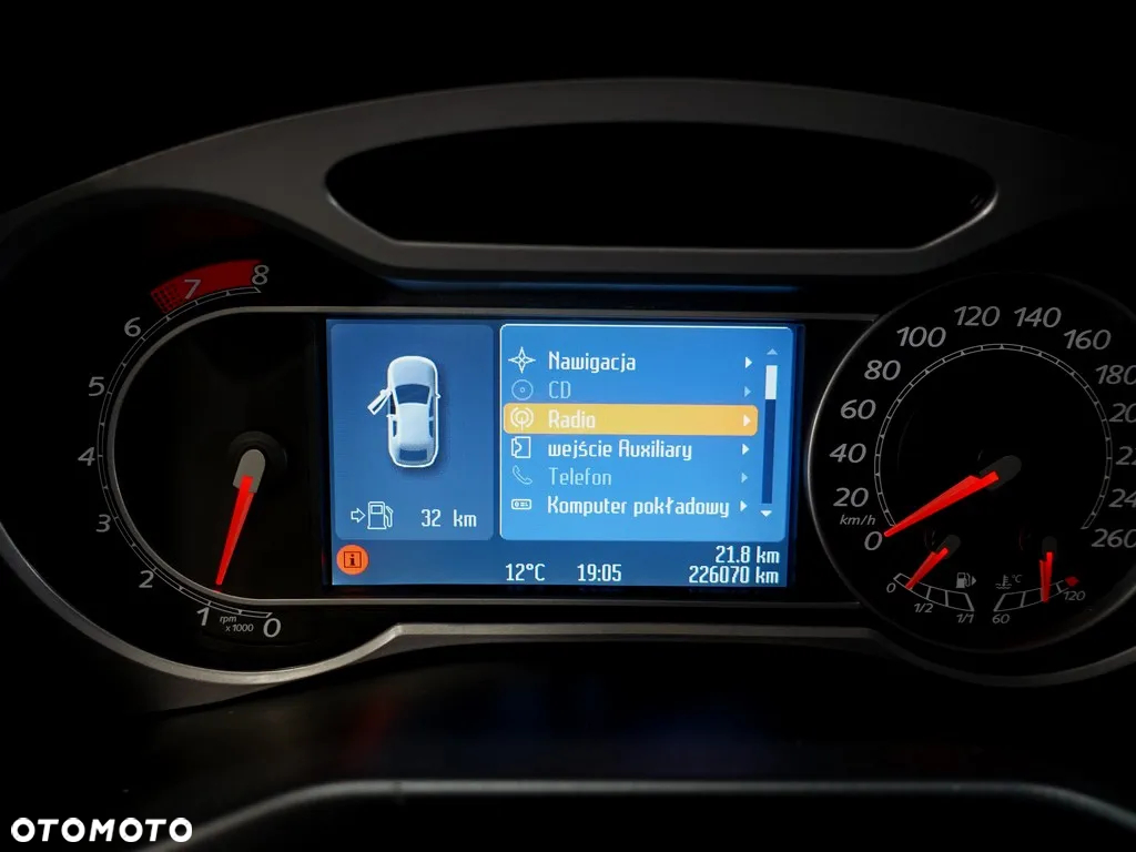 Ford Mondeo 2.0 Titanium - 19