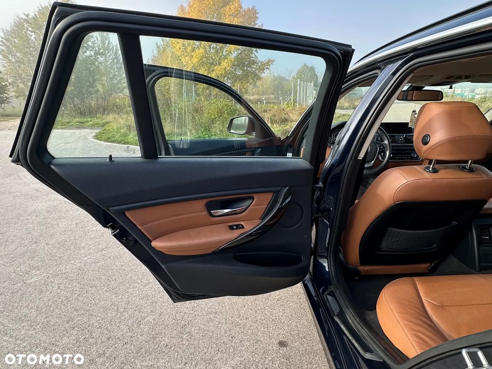 BMW Seria 3 - 18