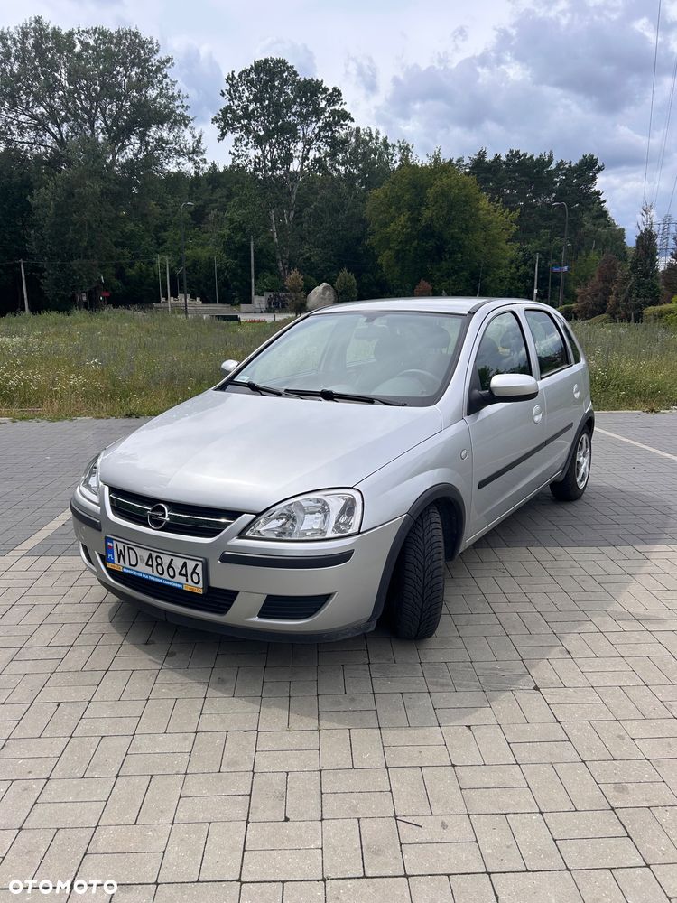 Opel Corsa 1.2 16V Cosmo - 3