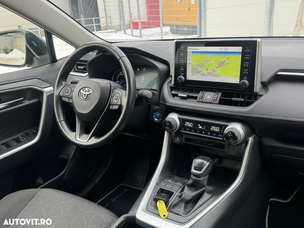 Toyota RAV4 - 9