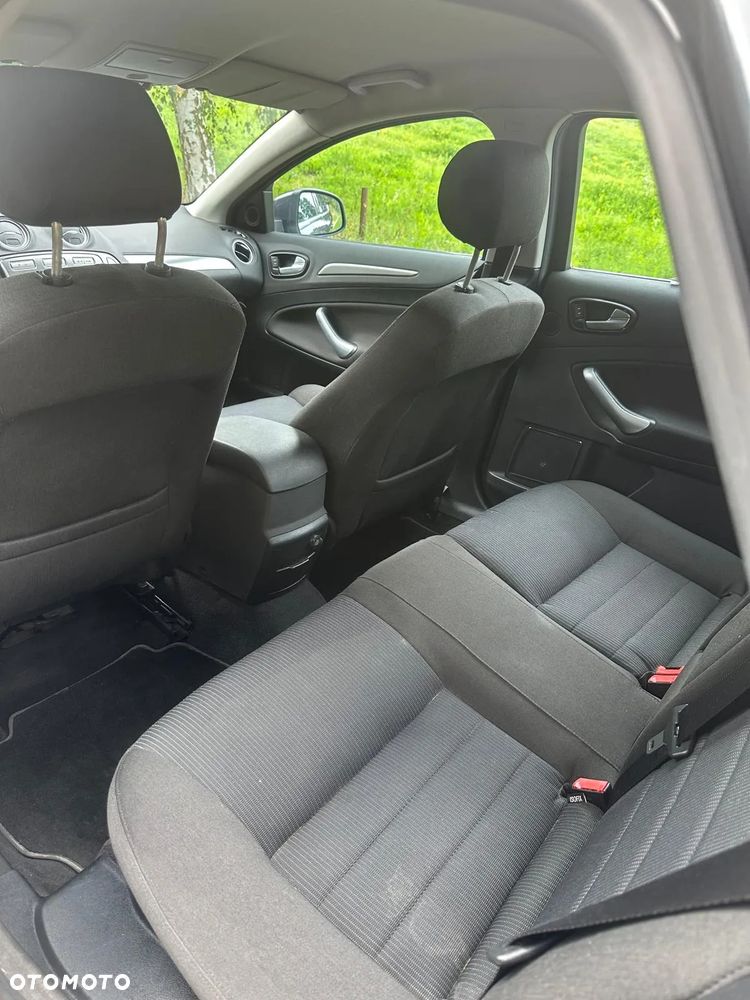 Ford Mondeo 2.0 TDCi Titanium - 26