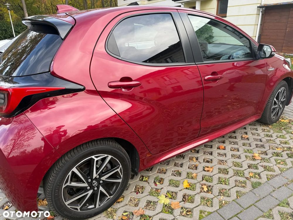 Toyota Yaris - 4
