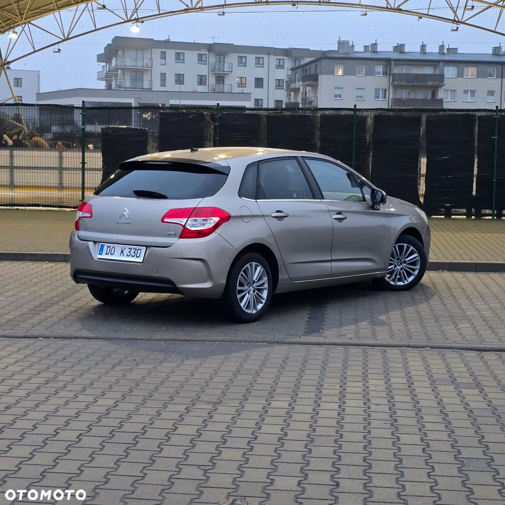 Citroën C4 VTi 120 Exclusive - 16