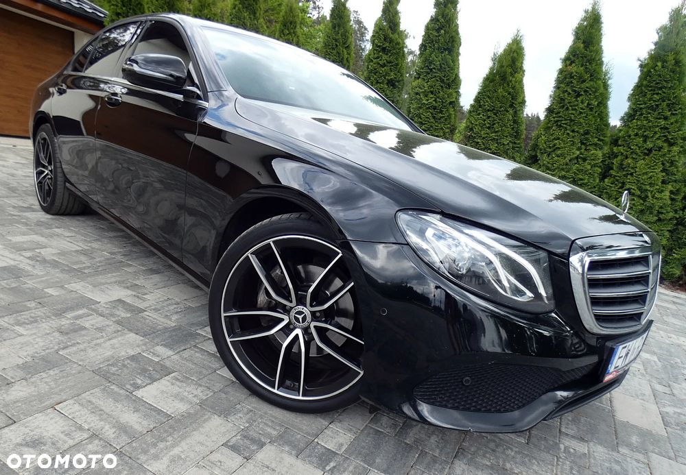 Mercedes-Benz Klasa E 220 d 4-Matic Business Edition 9G-TRONIC - 21