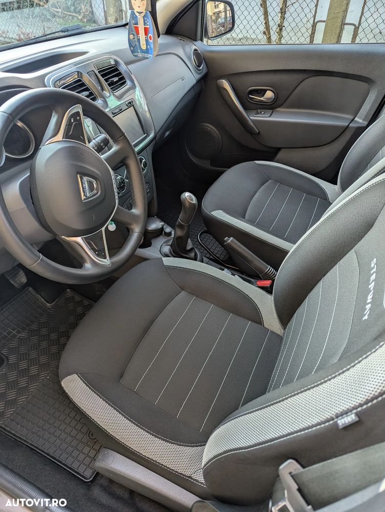 Dacia Sandero Stepway 0.9 TCe Prestige - 11