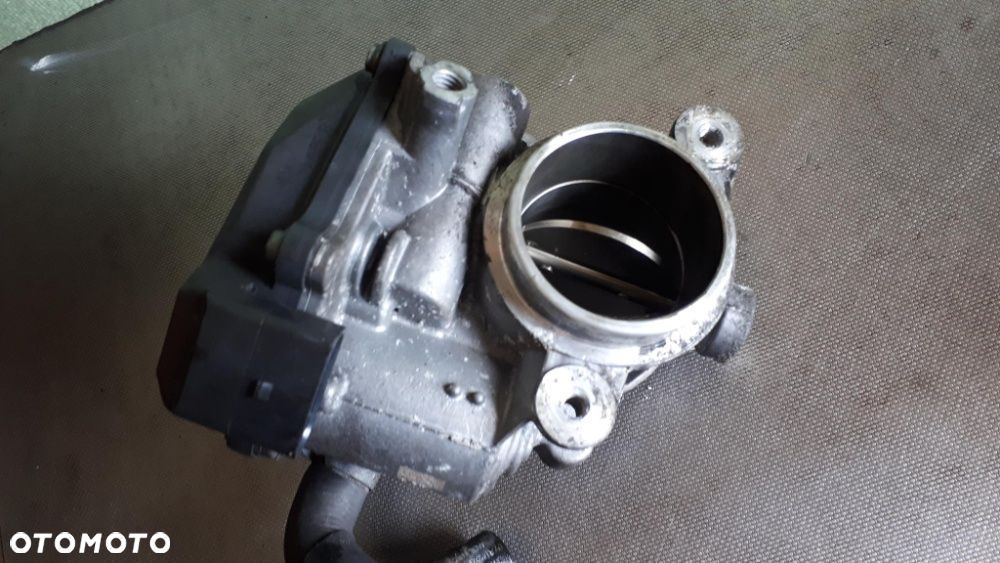 Przepustnica 1.6 2.0 TDI Skoda Octavia 3 VW Golf VII Seat Leon Audi A3 - 4