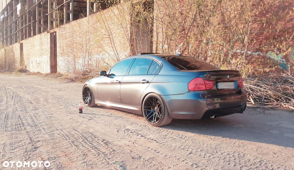 4x Felgi 19 m.in. do BMW 3 E90 E91 E92 F30 F31 4 F32 F33 F36 5 F10 F11 7 F01 7 E65 - XF995 (HX022) - 5