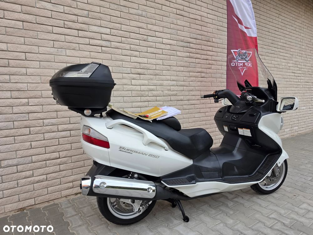 Suzuki Burgman - 8