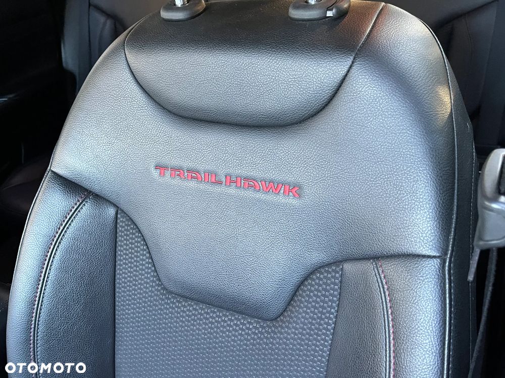 Jeep Compass 1.3 T4 4xe Automatik Trailhawk - 13