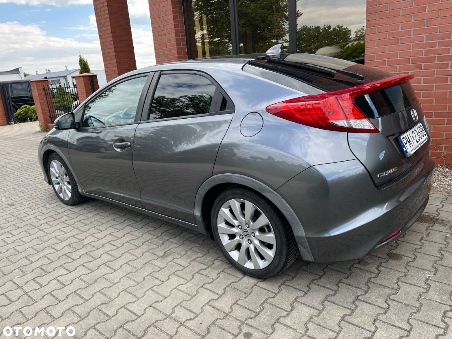 Honda Civic 1.8 i-VTEC Sport - 3