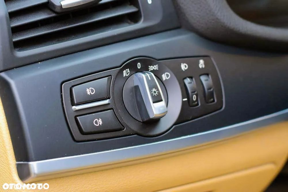 BMW X3 28i xDrive - 5