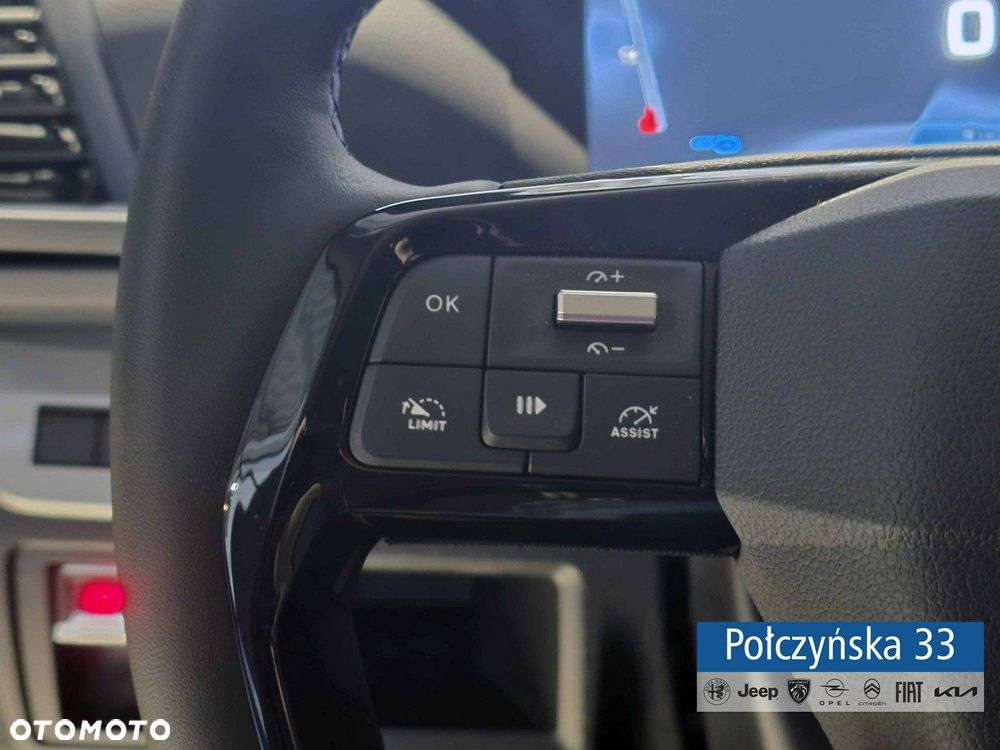 Peugeot Traveller - 20