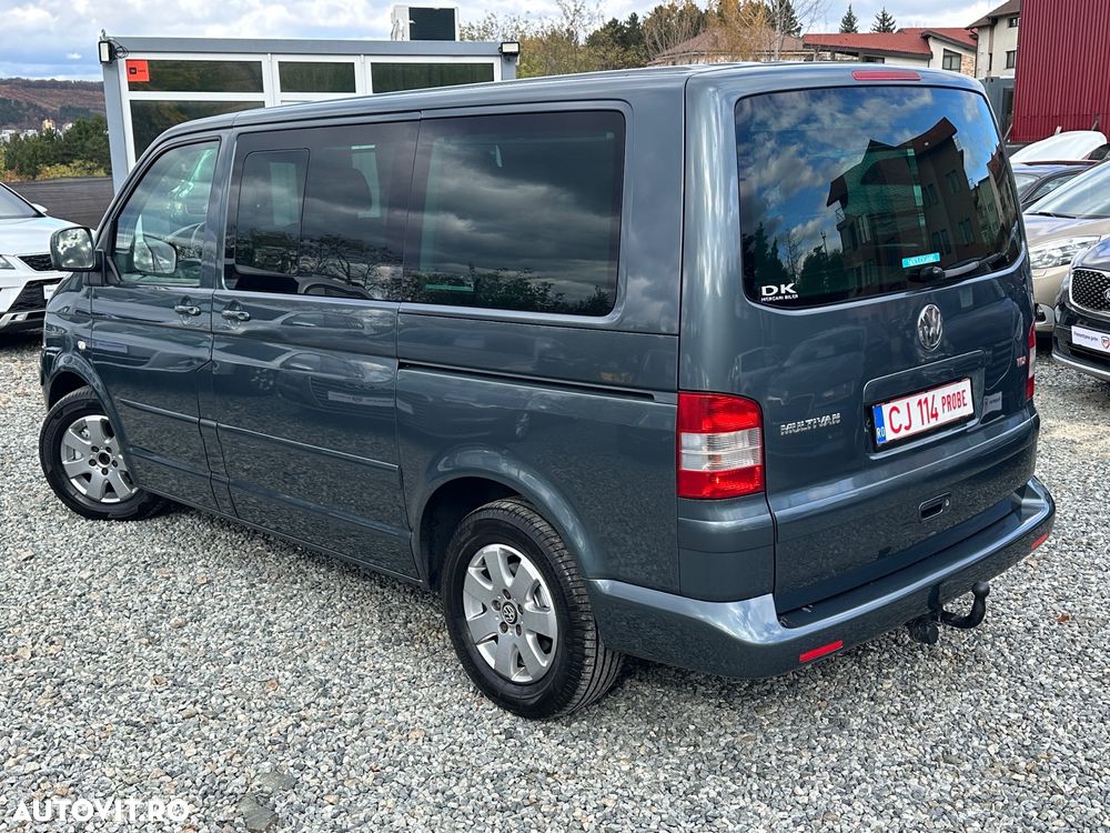 Volkswagen Multivan - 15