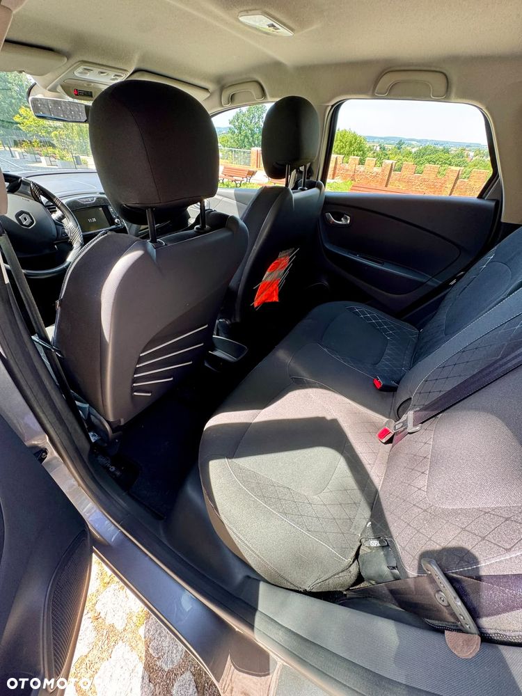 Renault Captur ENERGY TCe 120 EDC Luxe - 12