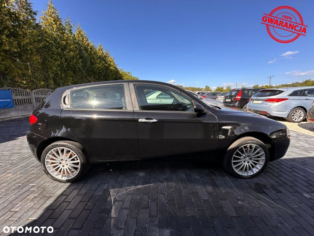 Alfa Romeo 147 - 13