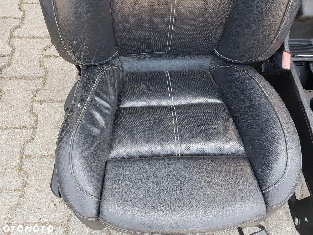 OPEL ASTRA 4 IV J HB FOTELE SKÓRZANE KANAPA 5D - 5