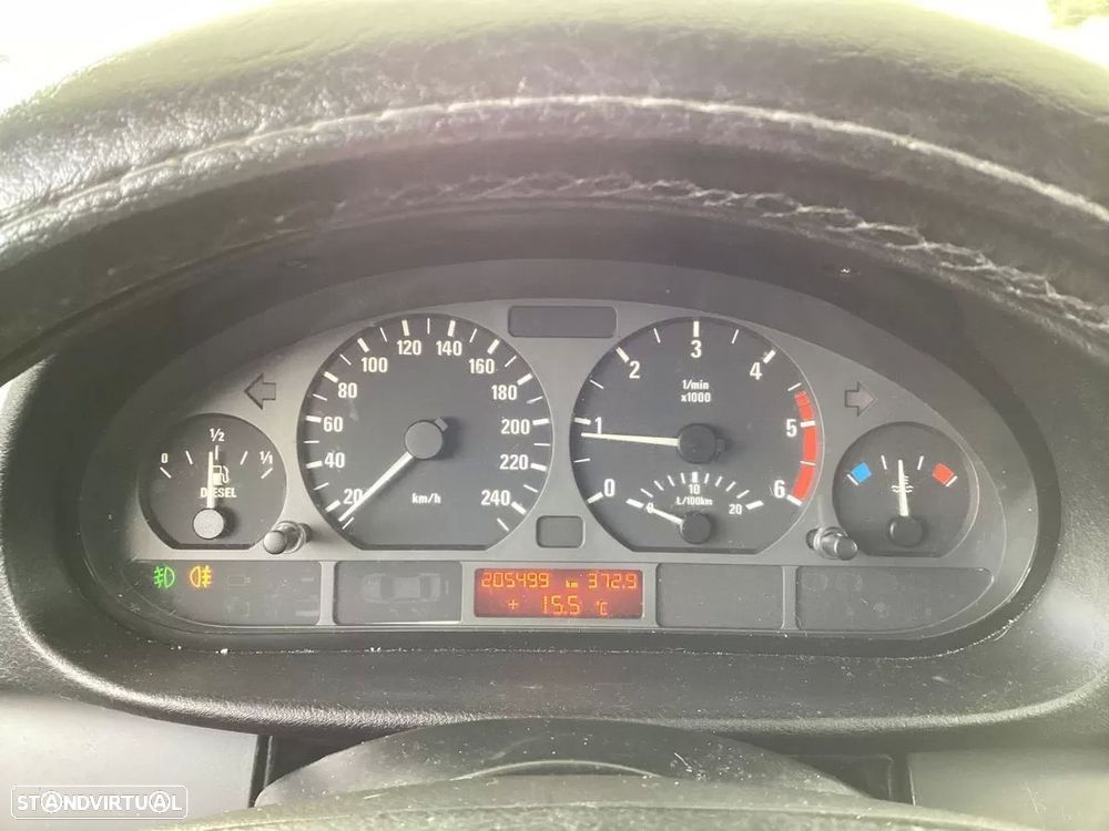 BMW 320 d Touring - 3