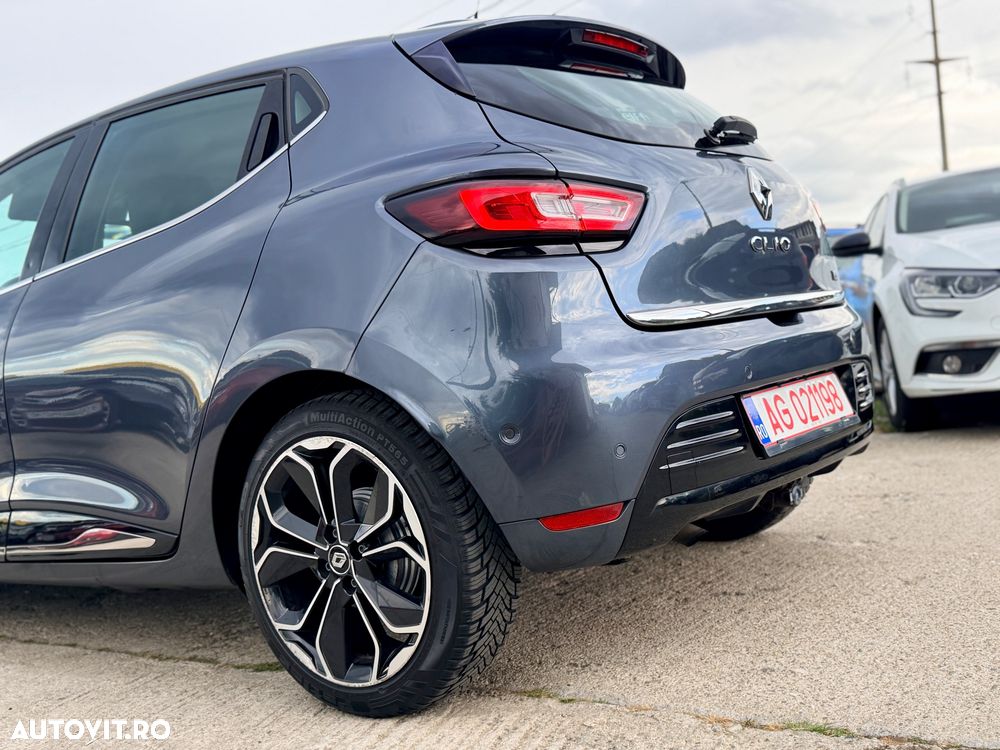 Renault Clio - 28