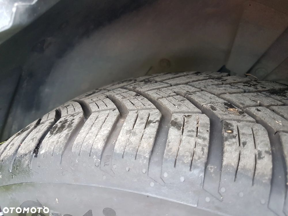 Nissan Qashqai 1.6 dCi N-Connecta - 3