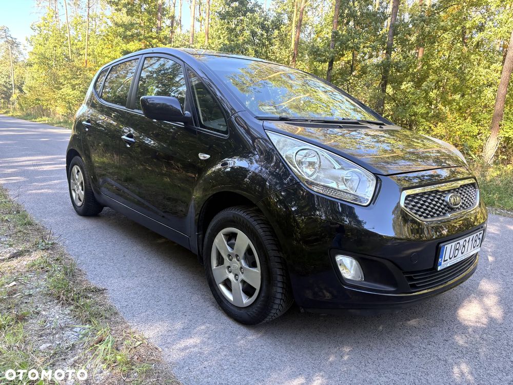 Kia Venga 2011 photo 4