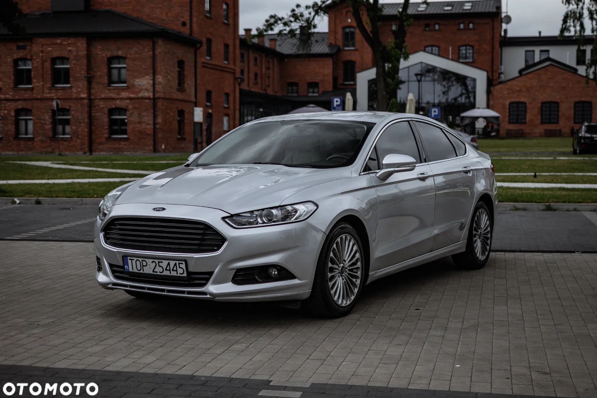 Ford Fusion 2.0 EcoBoost Titanium - 1