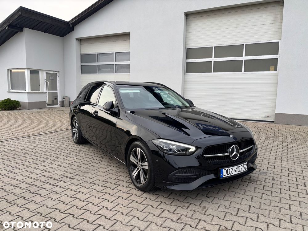 Mercedes-Benz Klasa C 220 d mHEV - 2