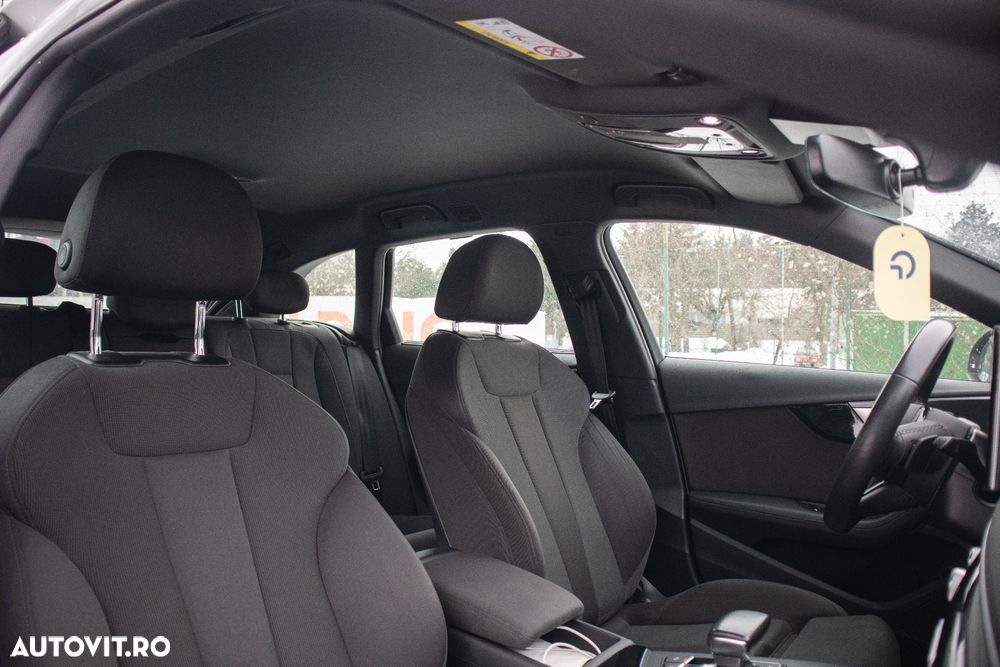 Audi A4 2.0 40 TDI quattro S tronic MHEV S Line - 18