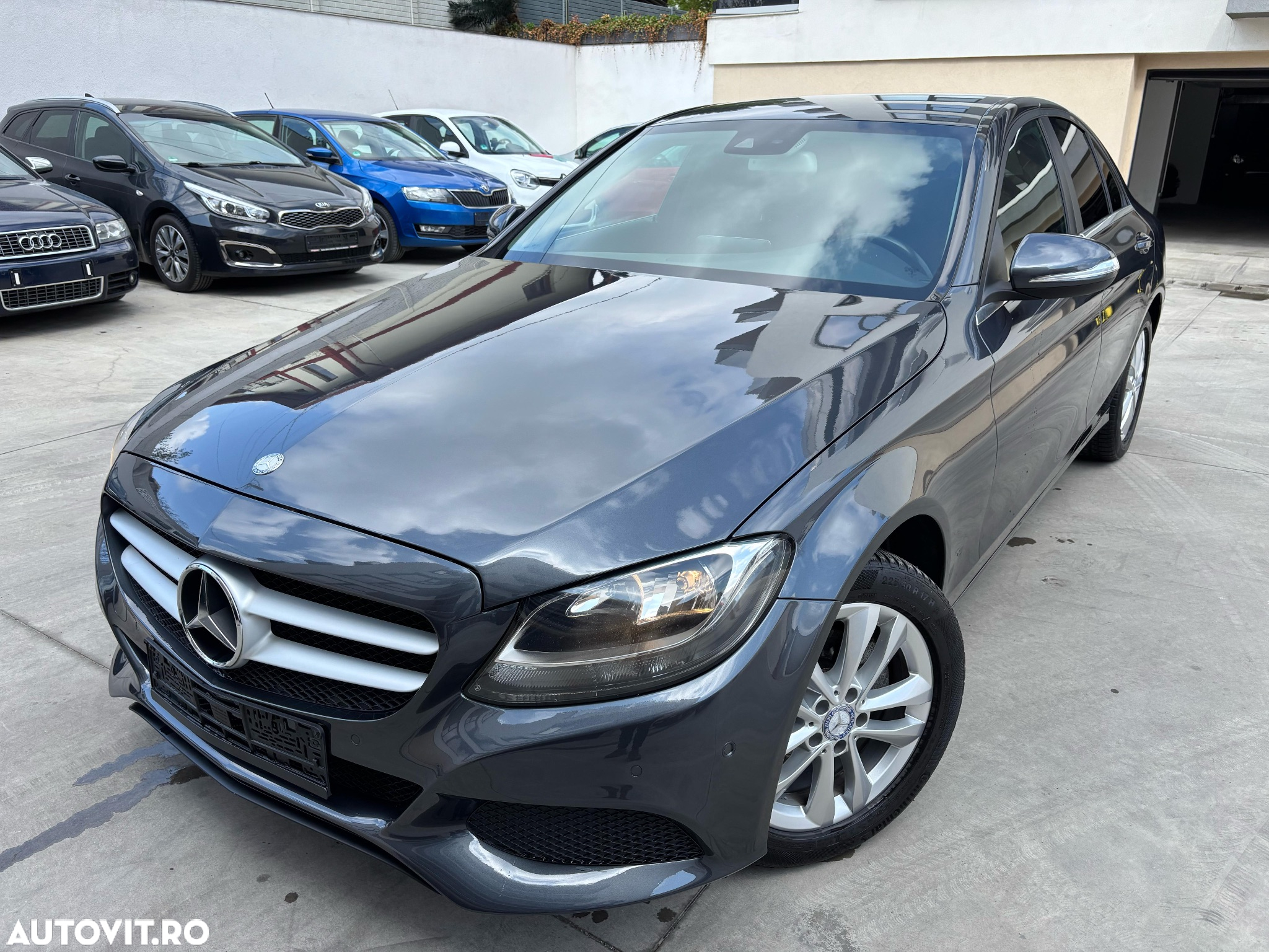 Mercedes-Benz C 200 (BlueTEC) d T 7G-TRONIC - 2