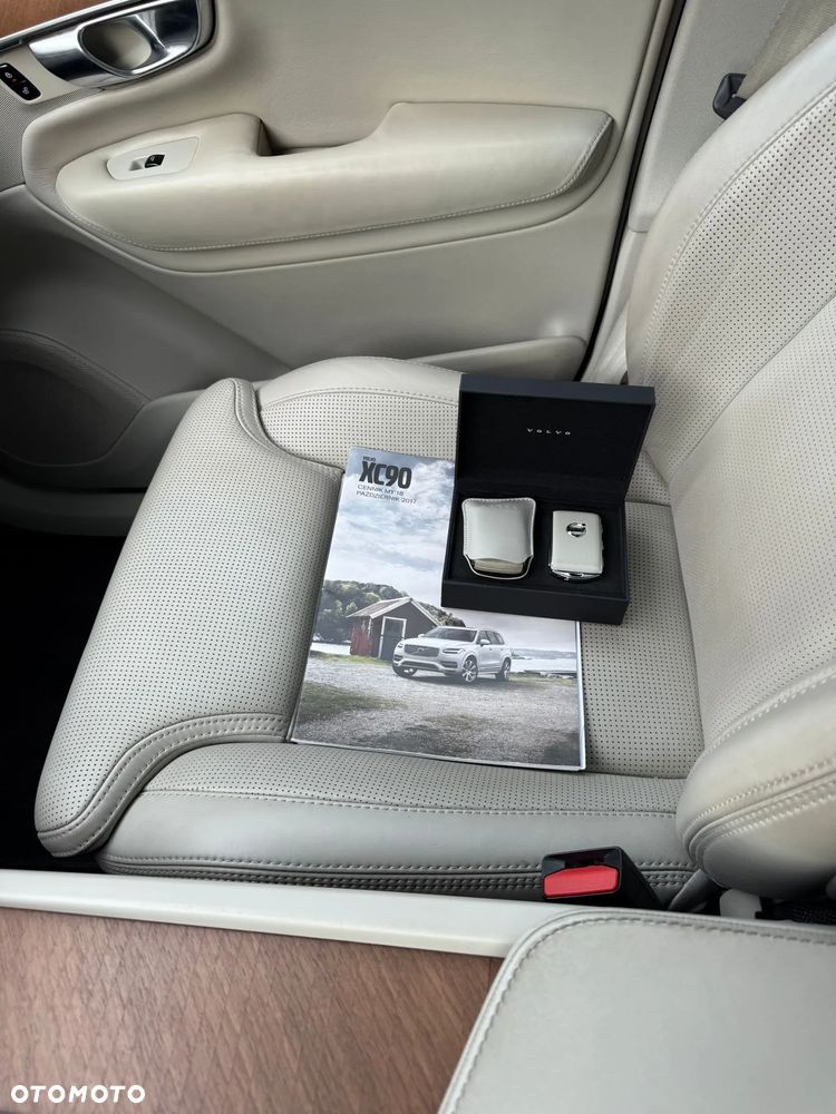 Volvo XC 90 D5 AWD Inscription - 12