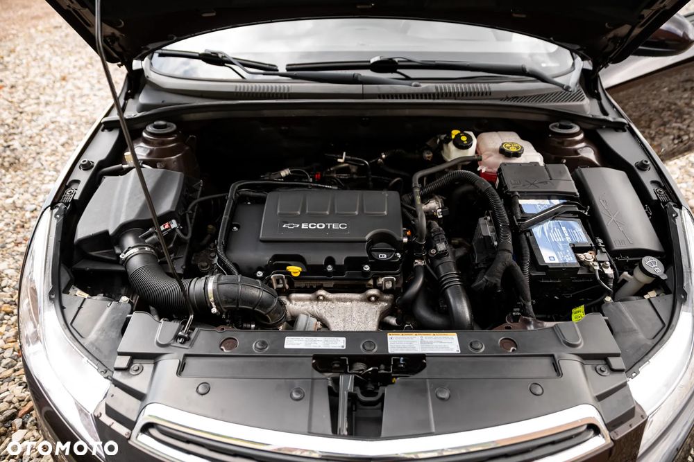 Chevrolet Cruze - 38