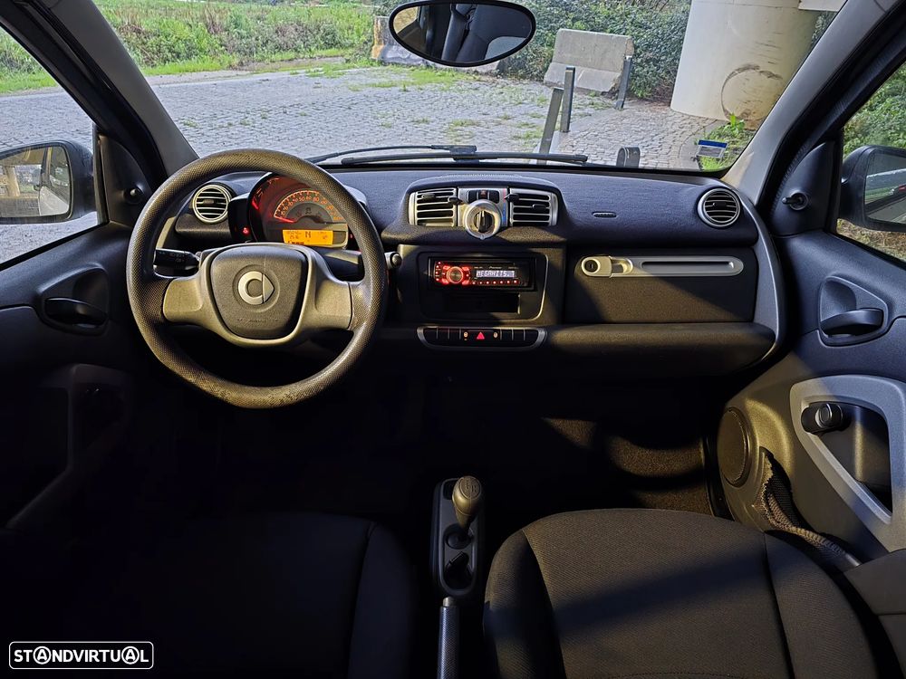 Smart ForTwo Coupé 1.0 mhd Pure 61 - 6