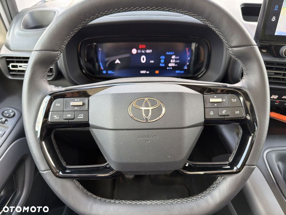 Toyota Proace City Verso 1.5 D-4D VIP - 16
