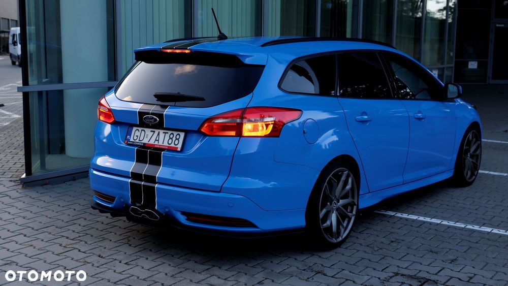 Ford Focus 2.0 TDCi ST PowerShift - 9