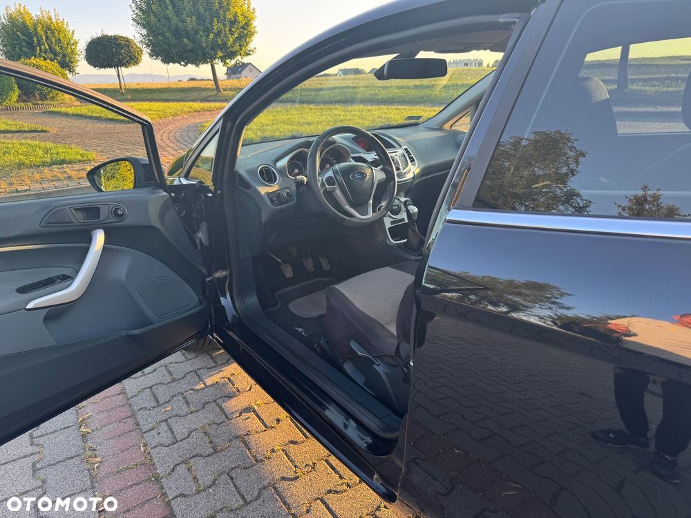 Ford Fiesta 1.25 Titanium - 13